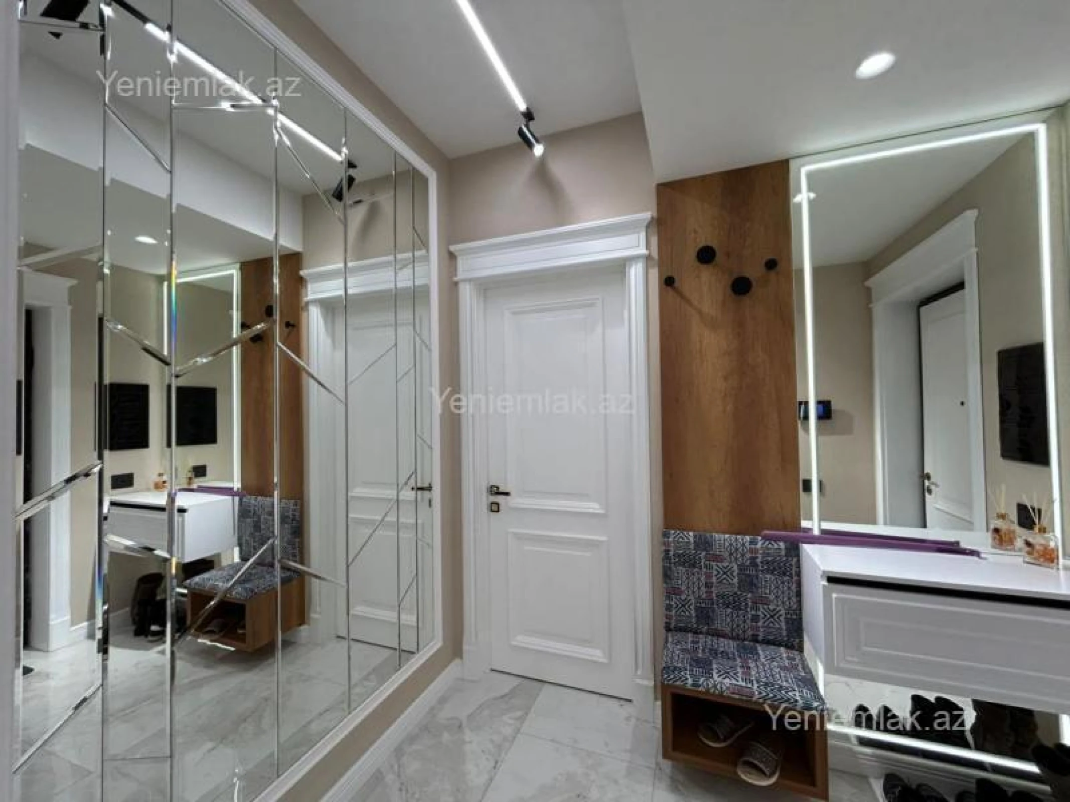 Satılır 3 otaqlı yeni tikili 95 m²