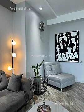 Satılır 2 otaqlı yeni tikili 80 m²