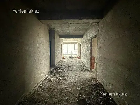 Satılır 4 otaqlı yeni tikili 200 m²