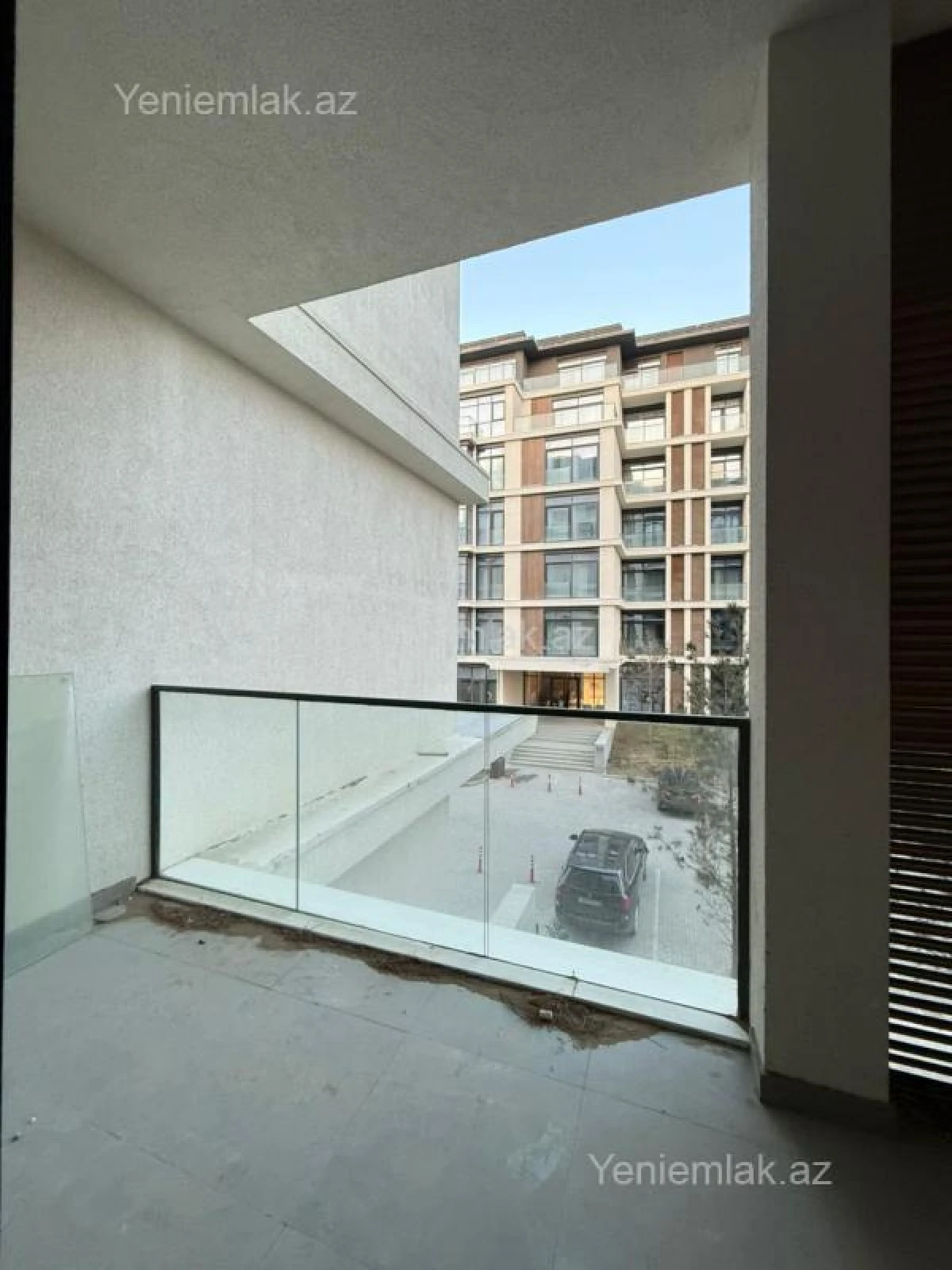 Satılır 2 otaqlı yeni tikili 104 m²