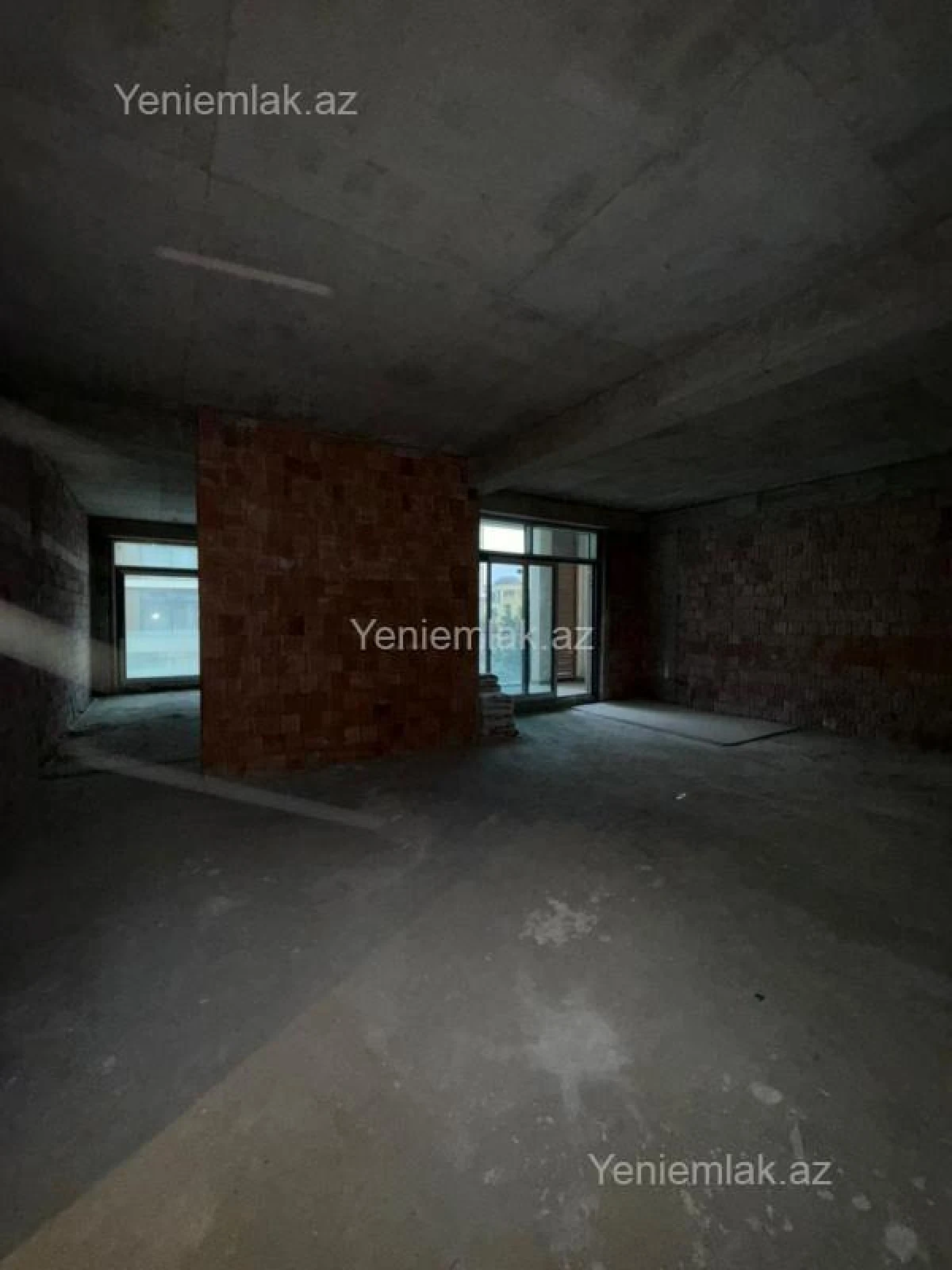 Satılır 2 otaqlı yeni tikili 104 m²