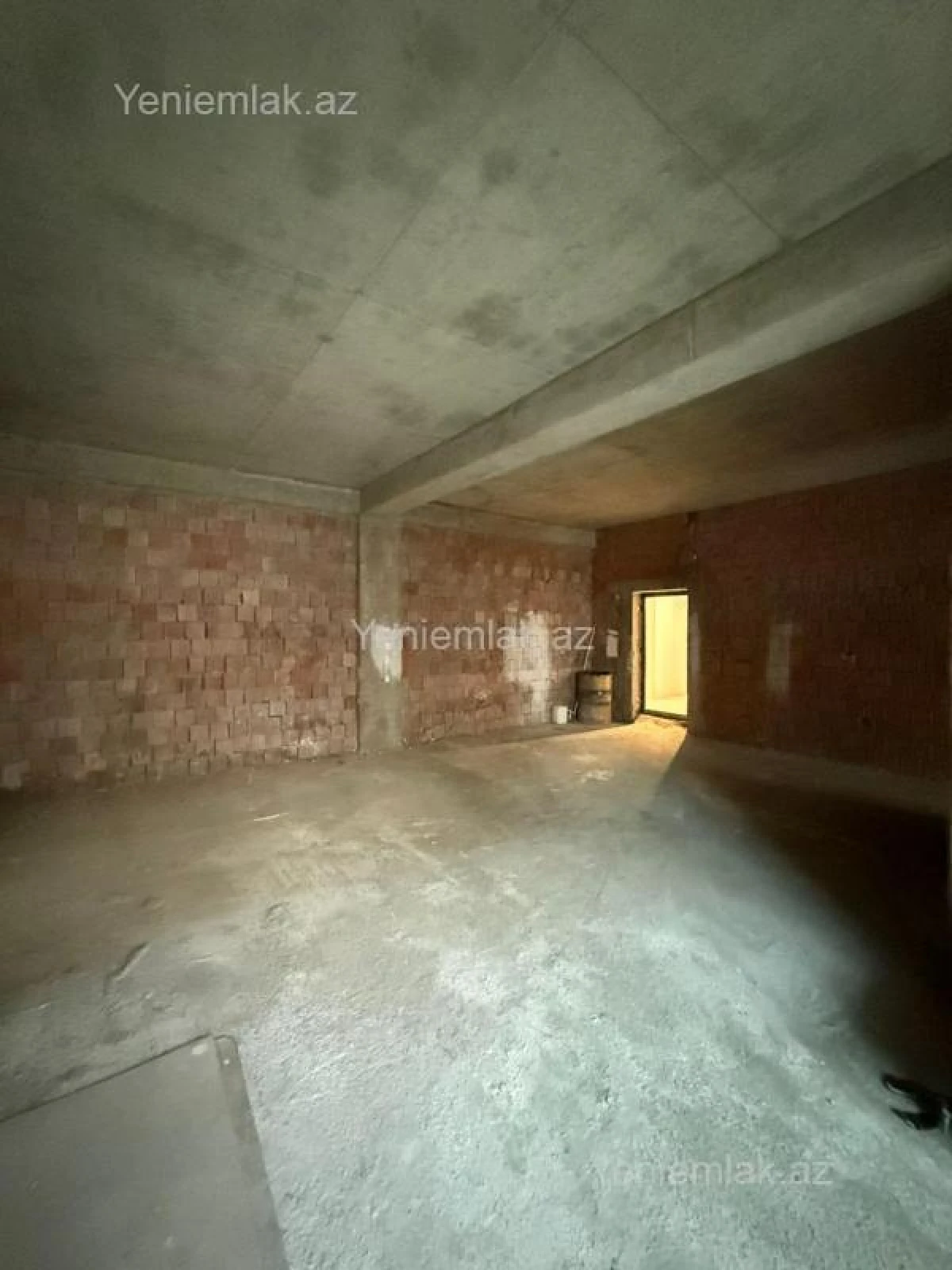 Satılır 2 otaqlı yeni tikili 104 m²