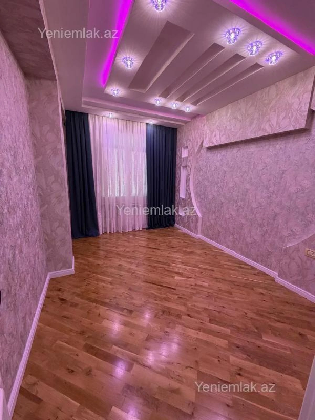 Satılır 4 otaqlı yeni tikili 132 m²