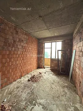 Satılır 3 otaqlı yeni tikili 100 m²