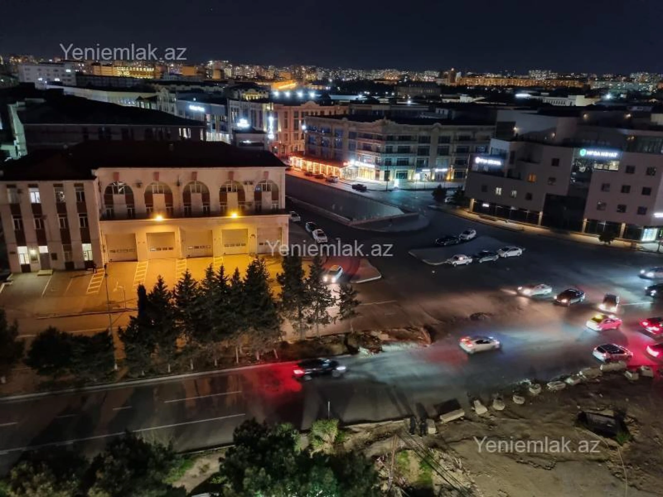 Satılır 2 otaqlı köhnə tikili 80 m²
