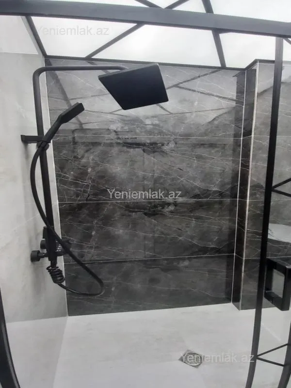 Satılır 3 otaqlı yeni tikili 108 m²