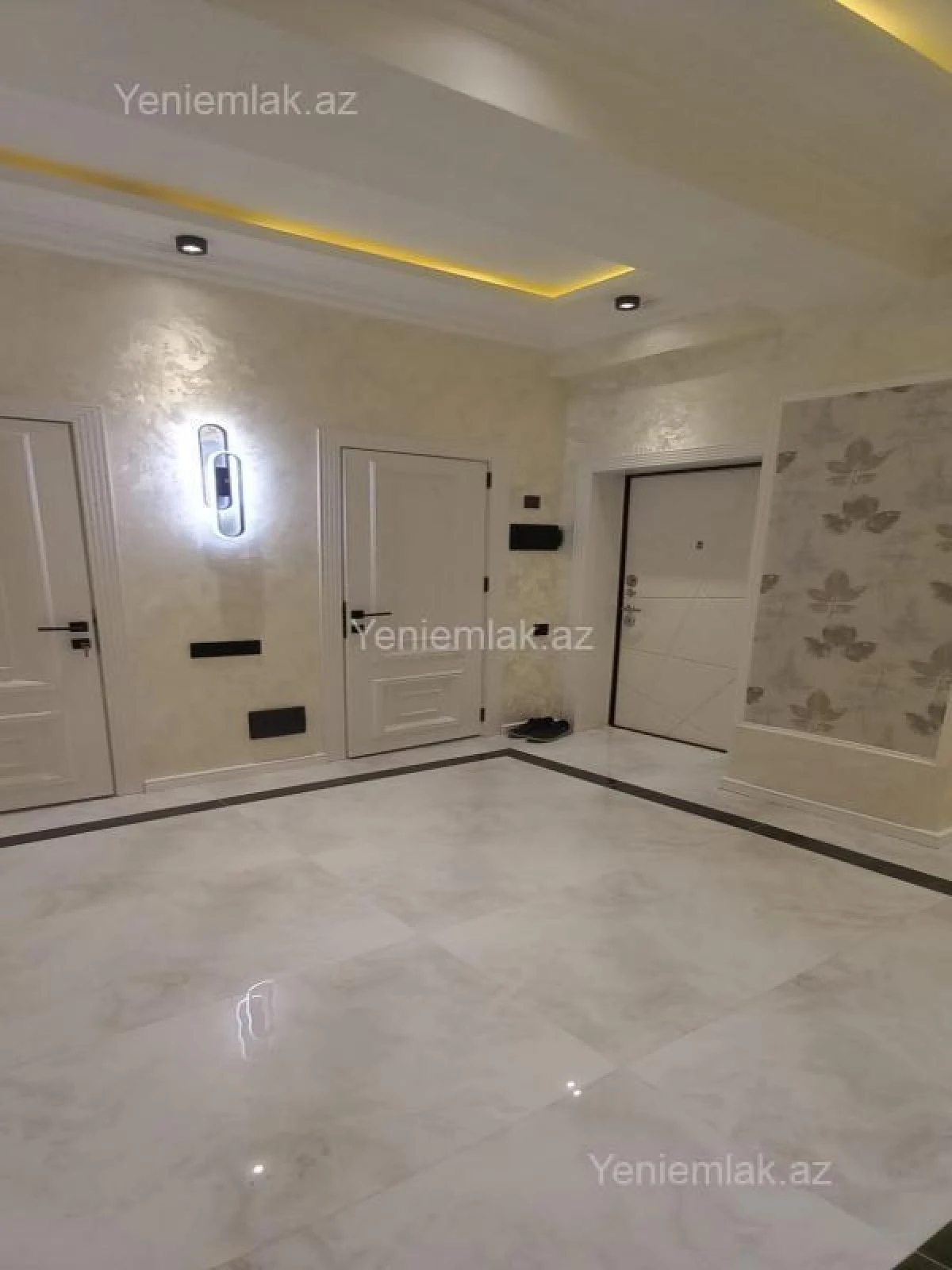 Satılır 3 otaqlı yeni tikili 108 m²