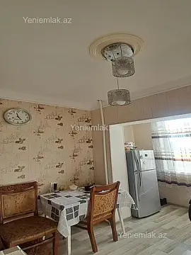 Satılır 2 otaqlı köhnə tikili 52 m²