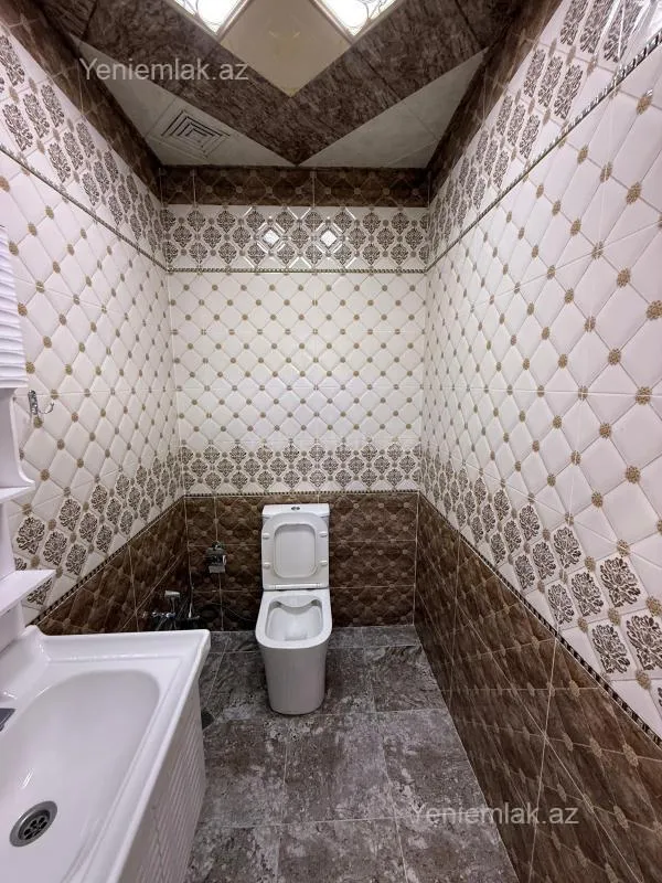 Satılır 9 otaqlı yeni tikili 135 m²