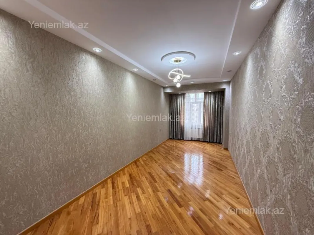 Satılır 9 otaqlı yeni tikili 135 m²