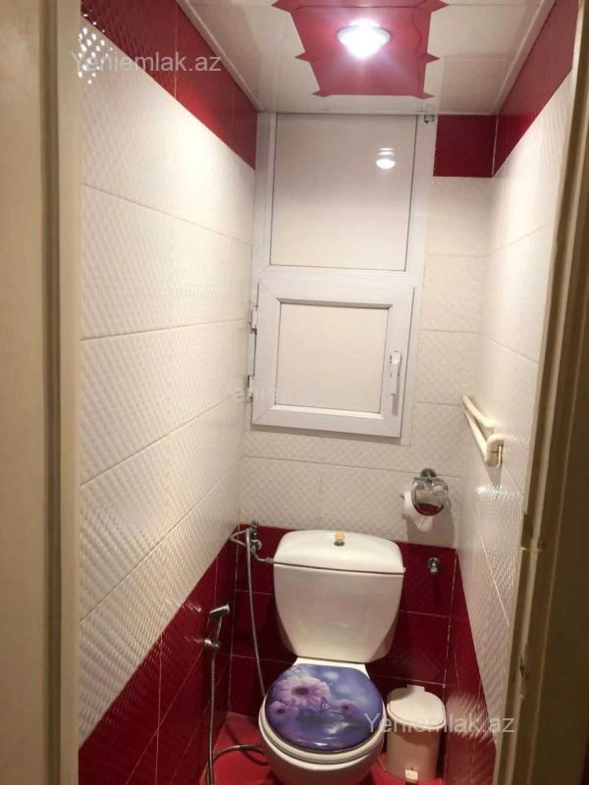 Satılır 3 otaqlı köhnə tikili 70 m²