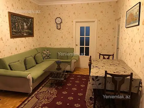 Satılır 3 otaqlı köhnə tikili 70 m²