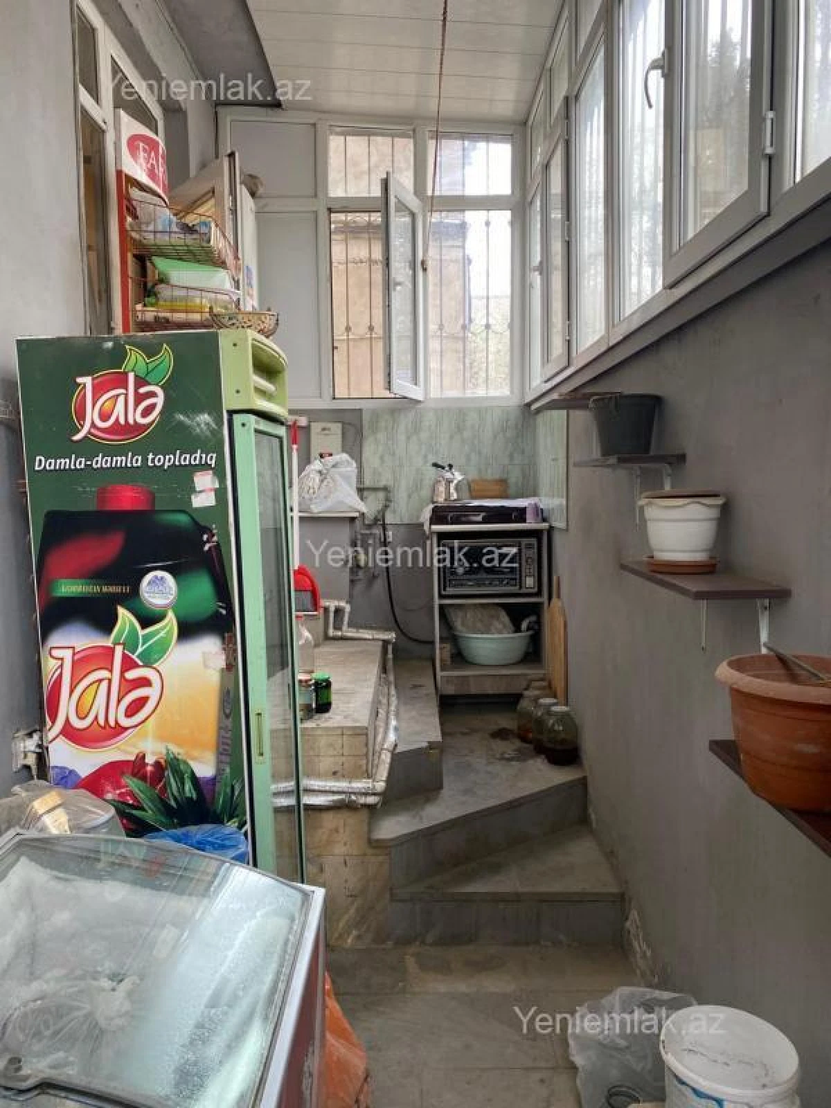 Satılır 4 otaqlı köhnə tikili 105 m²