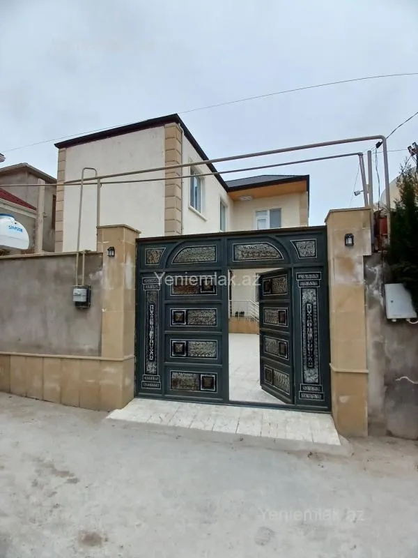 Satılır 4 otaqlı həyət evi 150 m²