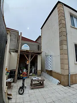 Satılır 4 otaqlı həyət evi 150 m²