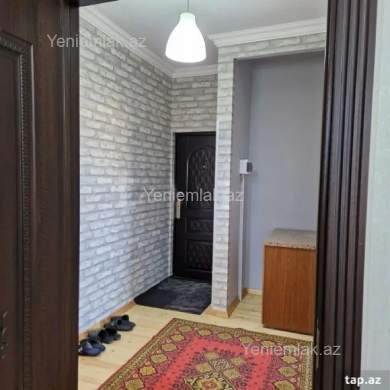 Satılır 3 otaqlı köhnə tikili 90 m²