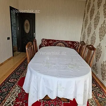 Satılır 3 otaqlı köhnə tikili 90 m²