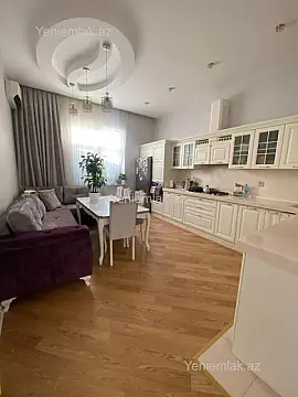 Satılır 7 otaqlı həyət evi 410 m²