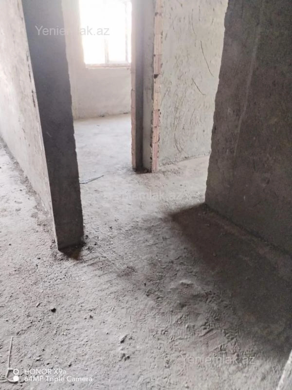 Satılır 2 otaqlı yeni tikili 60 m²