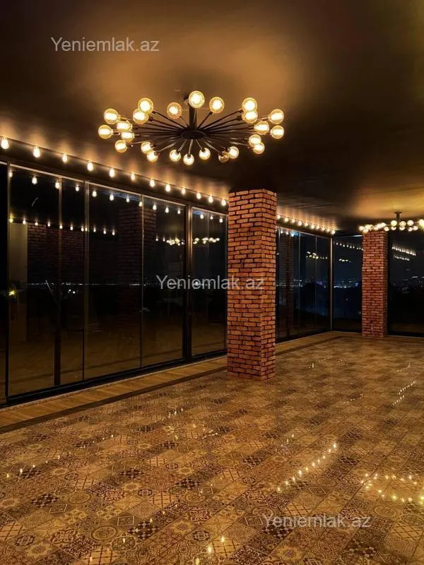 Satılır 8 otaqlı həyət evi 800 m²