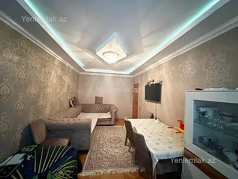 Satılır 3 otaqlı köhnə tikili 80 m²