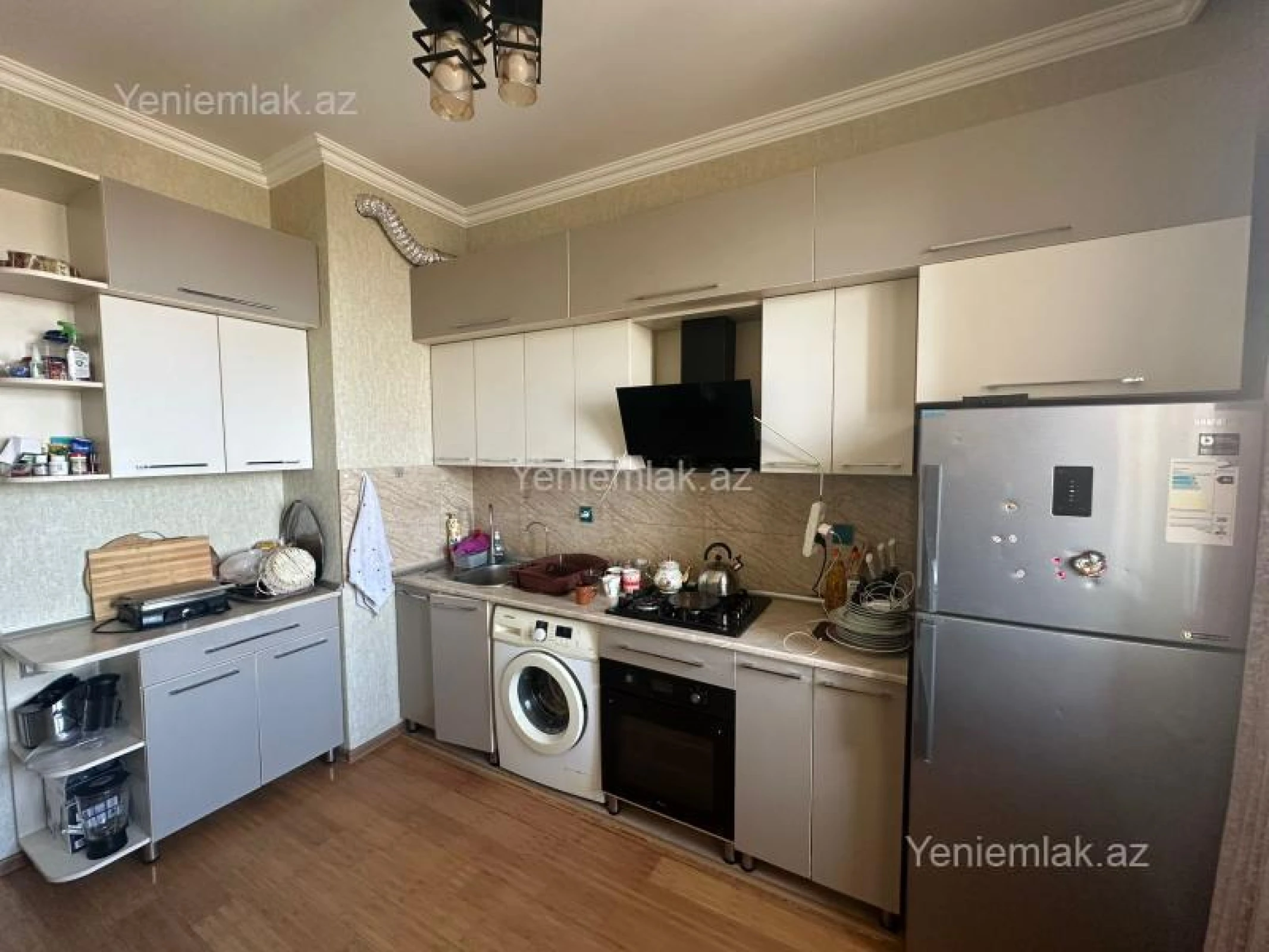 Satılır 3 otaqlı yeni tikili 88 m²
