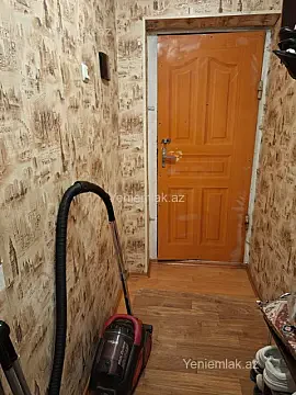 Satılır 2 otaqlı köhnə tikili 55 m²