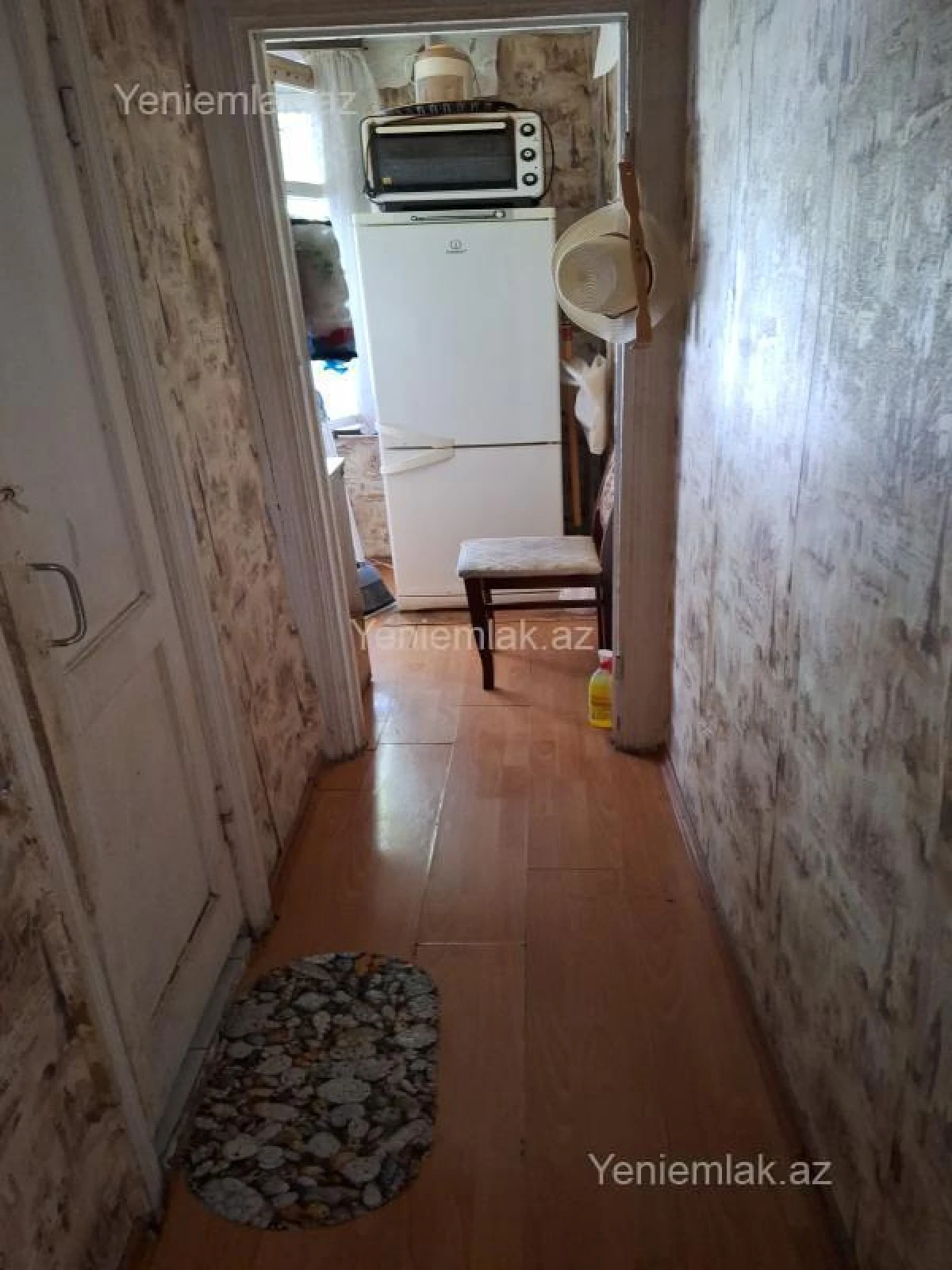 Satılır 2 otaqlı köhnə tikili 55 m²