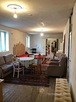 Satılır 4 otaqlı köhnə tikili 90 m² — Bakı, Səbail 4 otaq 90.00 m²