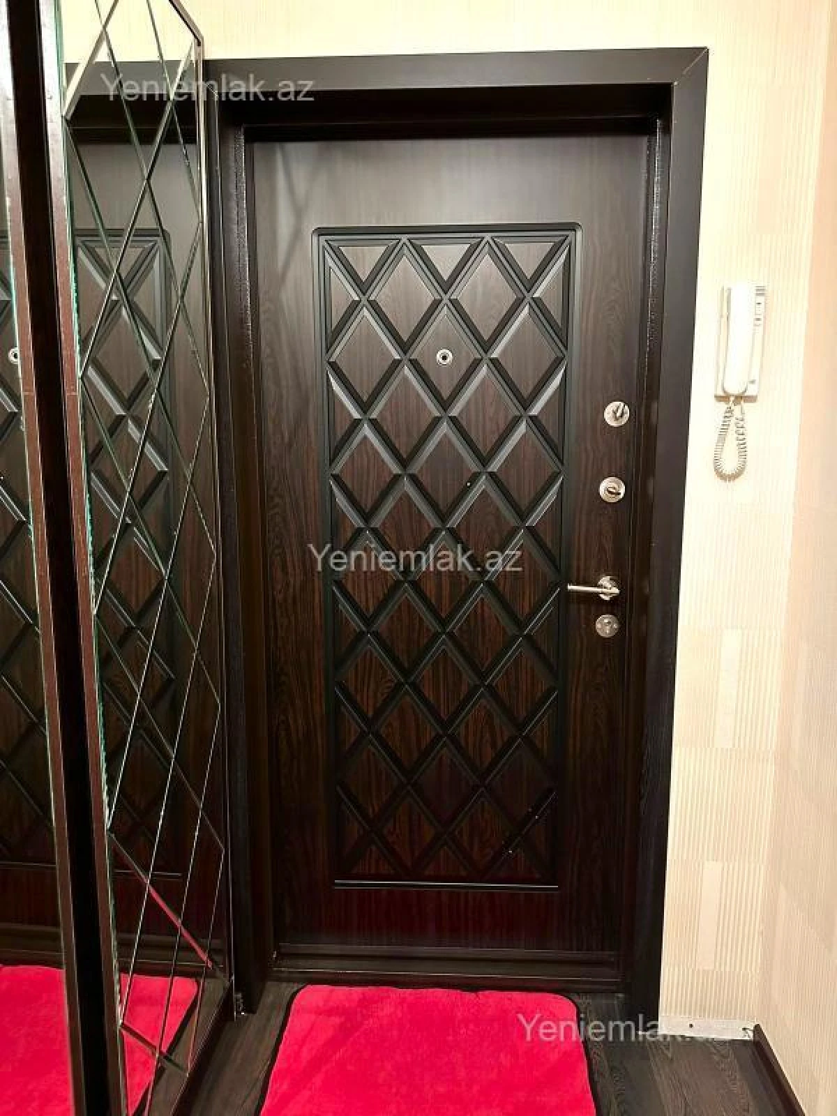 Satılır 2 otaqlı yeni tikili 70 m²