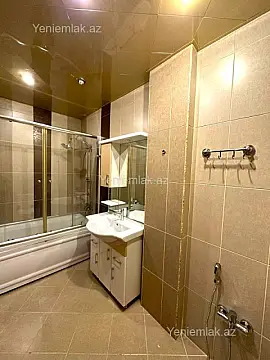 Satılır 2 otaqlı yeni tikili 70 m²