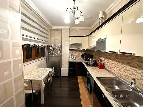 Satılır 2 otaqlı yeni tikili 70 m²