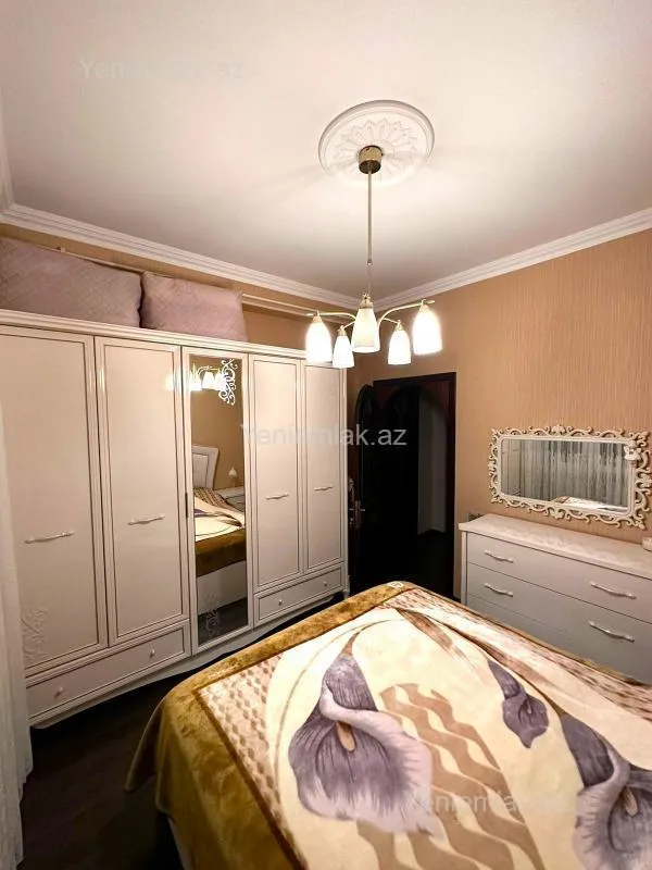 Satılır 2 otaqlı yeni tikili 70 m²