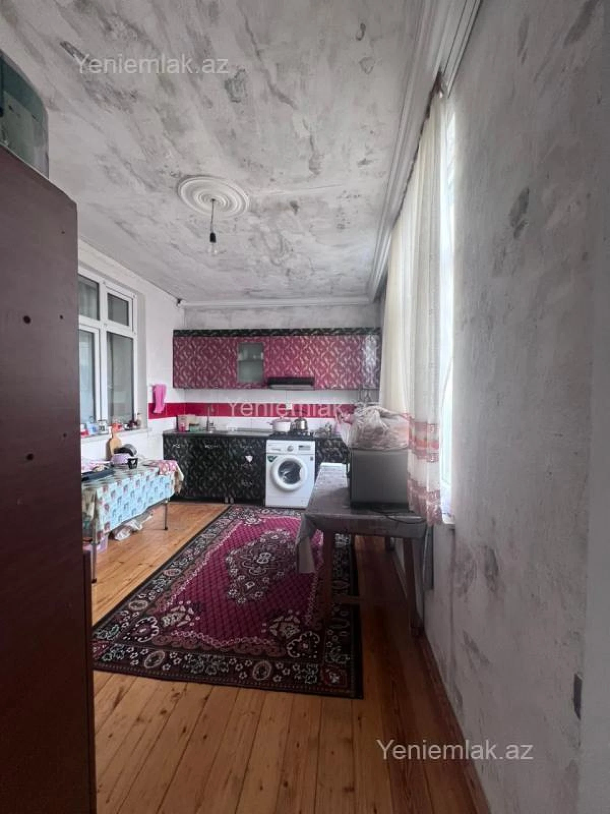 Satılır 4 otaqlı həyət evi 140 m²