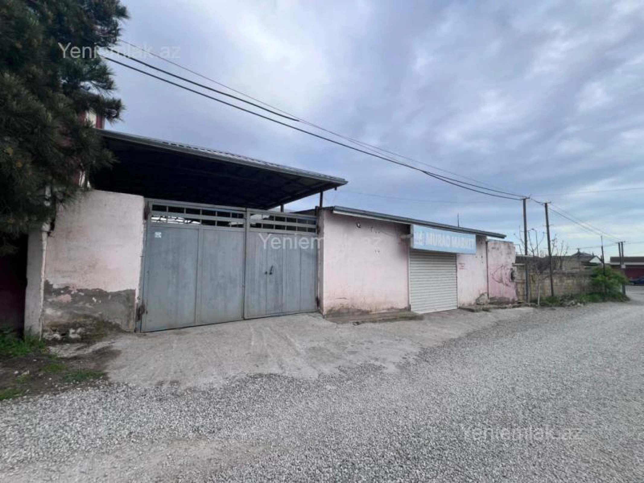 Satılır 4 otaqlı həyət evi 140 m²