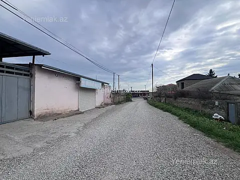 Satılır 4 otaqlı həyət evi 140 m²