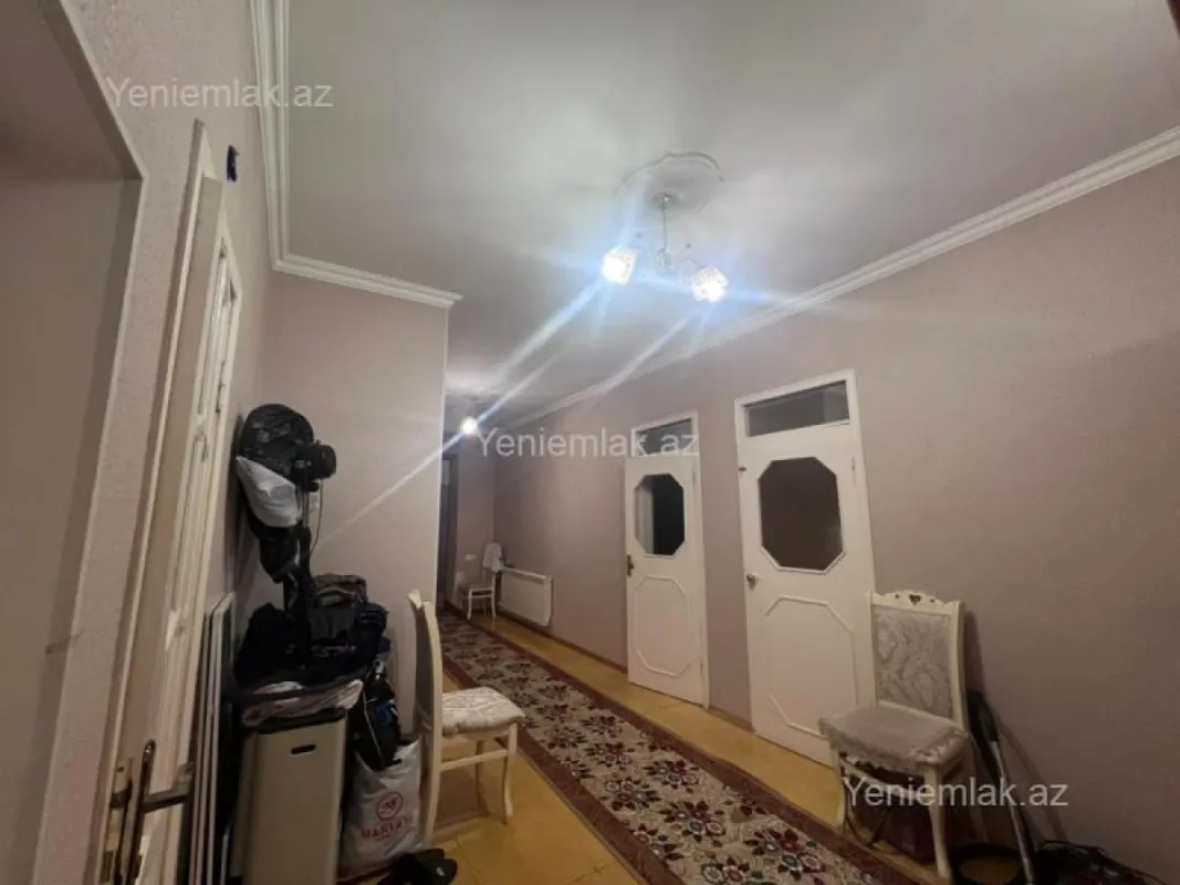 Satılır 4 otaqlı həyət evi 140 m²