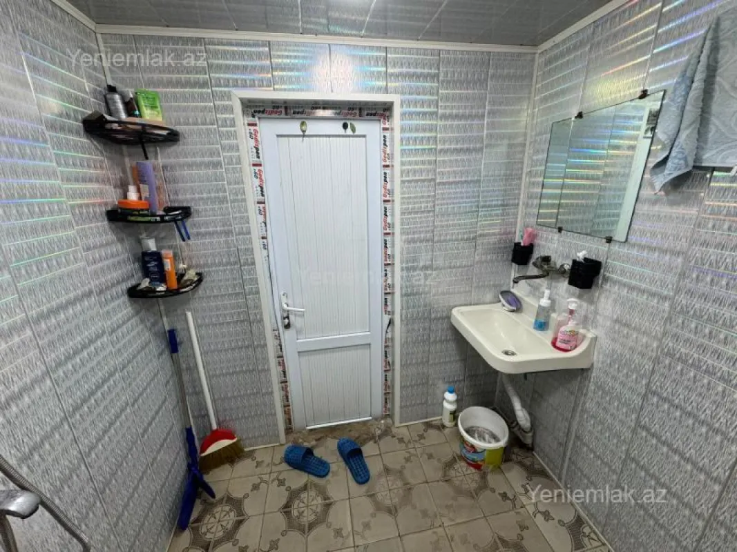 Satılır 2 otaqlı köhnə tikili 45 m²