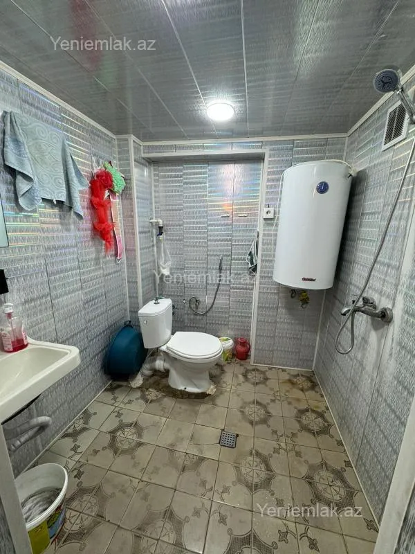 Satılır 2 otaqlı köhnə tikili 45 m²