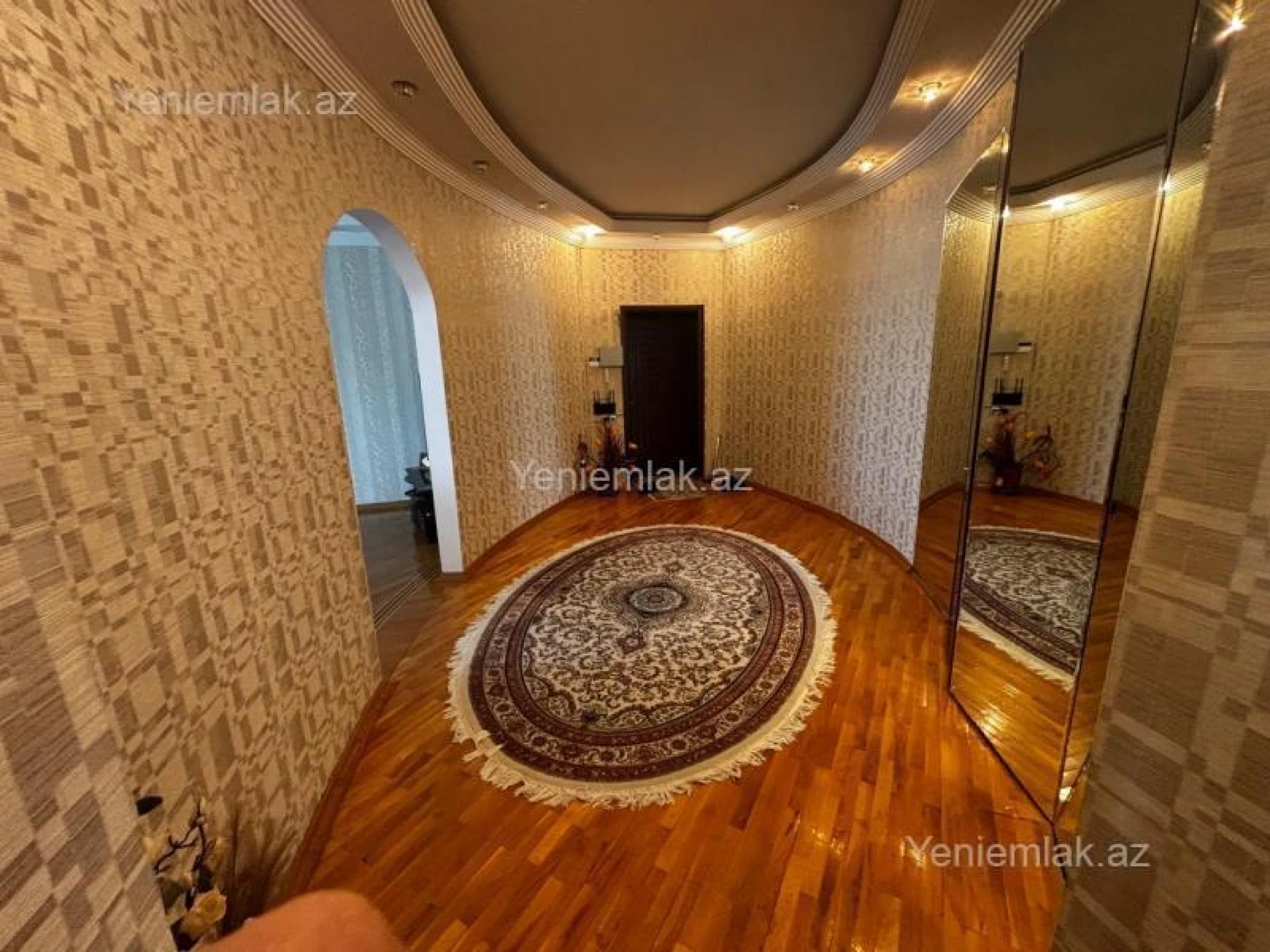 Satılır 3 otaqlı yeni tikili 140 m²