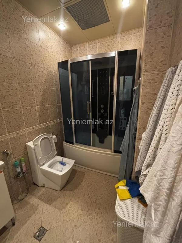 Satılır 3 otaqlı yeni tikili 140 m²