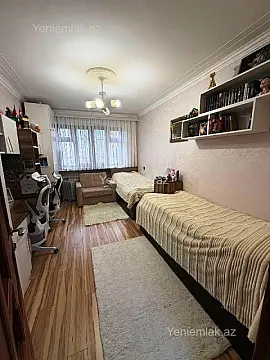 Satılır 3 otaqlı köhnə tikili 70 m²