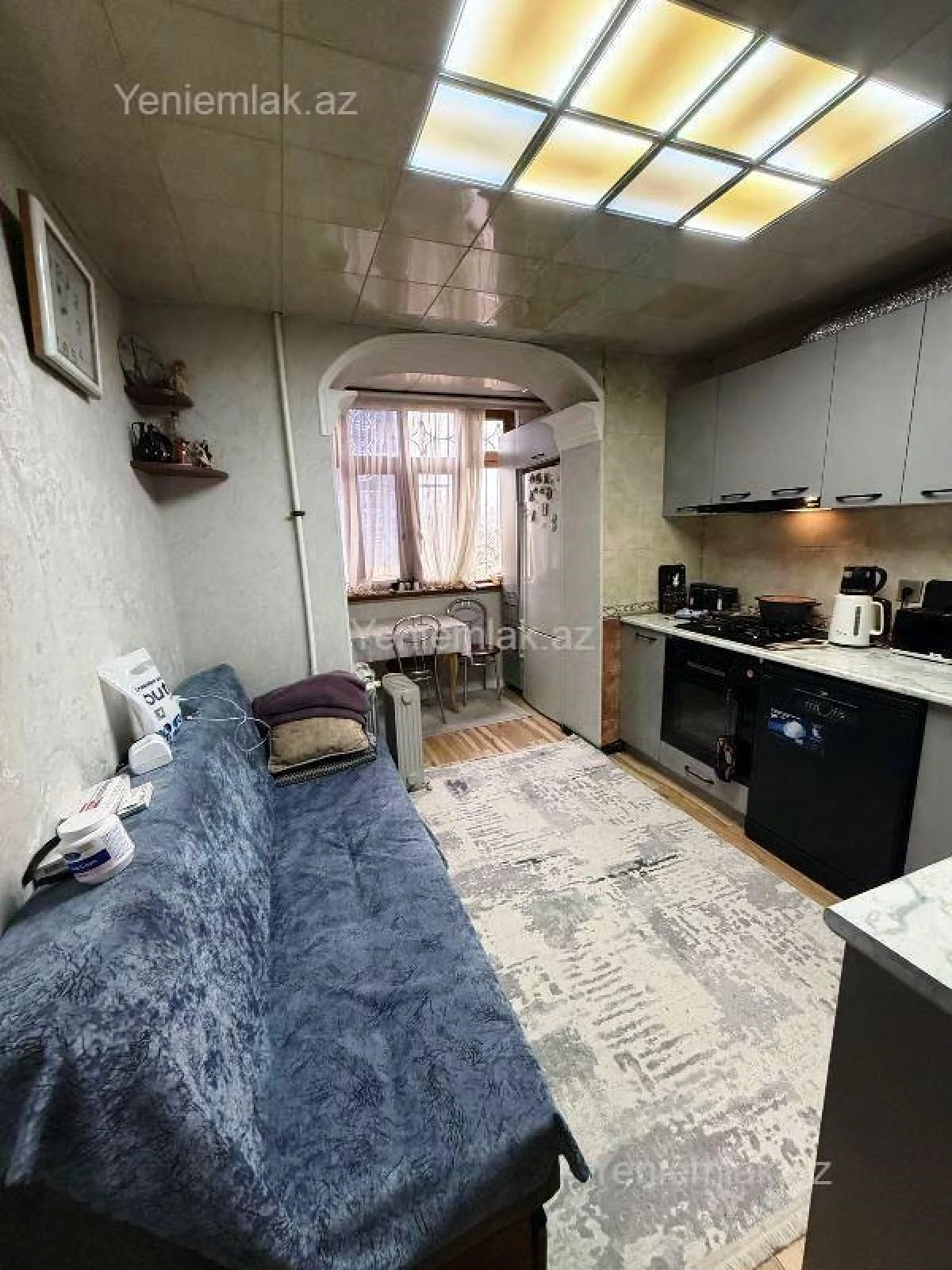 Satılır 3 otaqlı köhnə tikili 70 m²