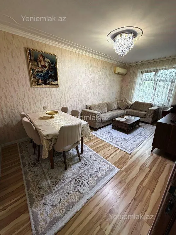 Satılır 3 otaqlı köhnə tikili 70 m²