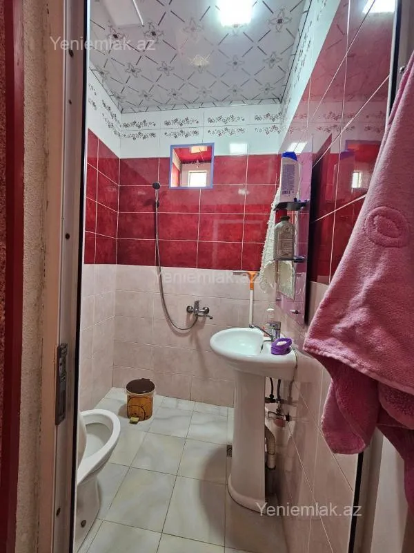 Satılır 3 otaqlı həyət evi 64 m²