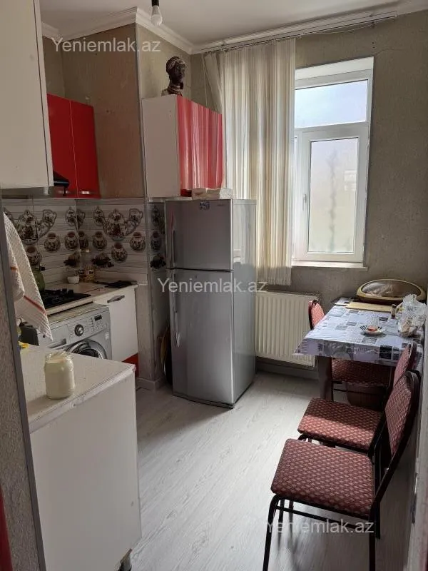 Satılır 3 otaqlı həyət evi 64 m²