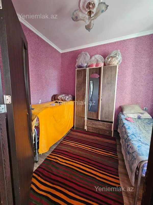 Satılır 3 otaqlı həyət evi 64 m²