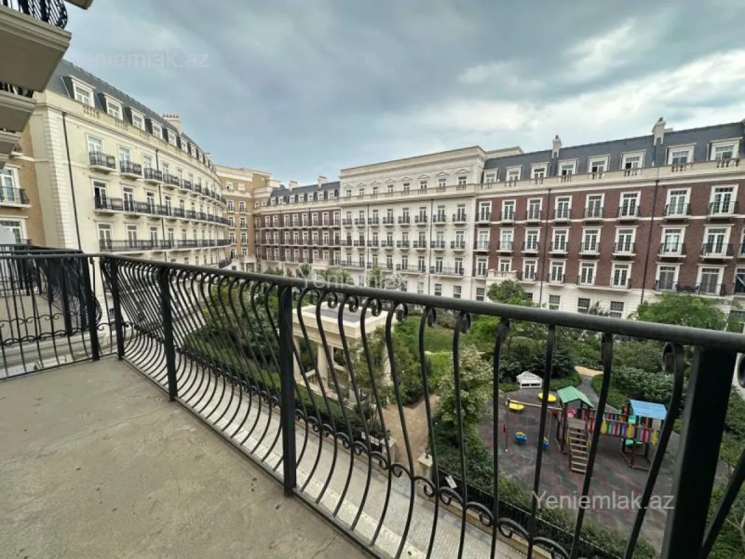 Satılır 4 otaqlı yeni tikili 159.2 m²
