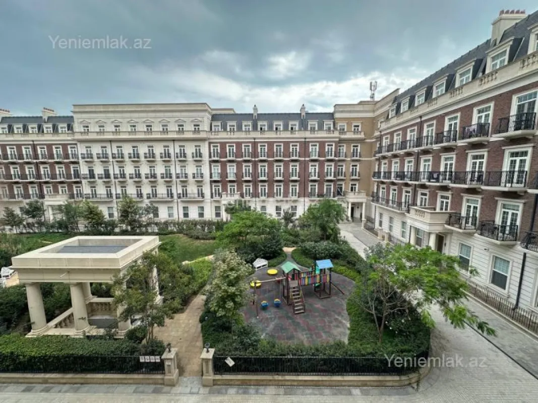 Satılır 4 otaqlı yeni tikili 159.2 m²