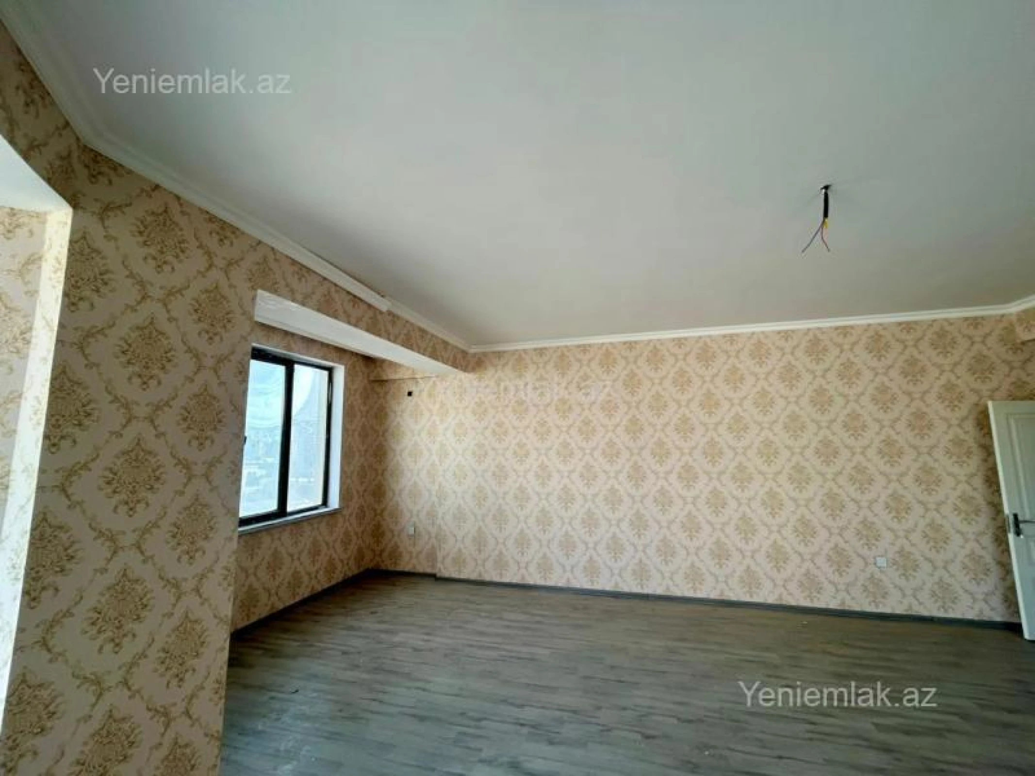 Satılır 3 otaqlı yeni tikili 155 m²